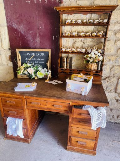 Table de présentation Bohéme
